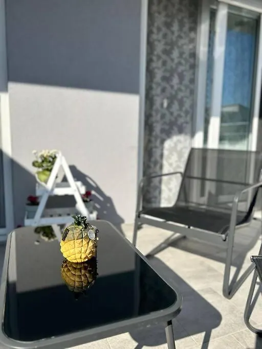 Apartment Adrian Kaštela